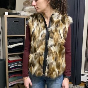 NWT Guess faux fur vest